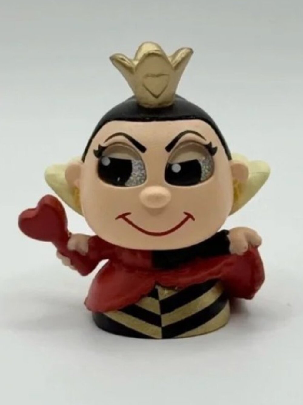 Let's Party Series Gala Party Queen of Hearts Disney Doorables